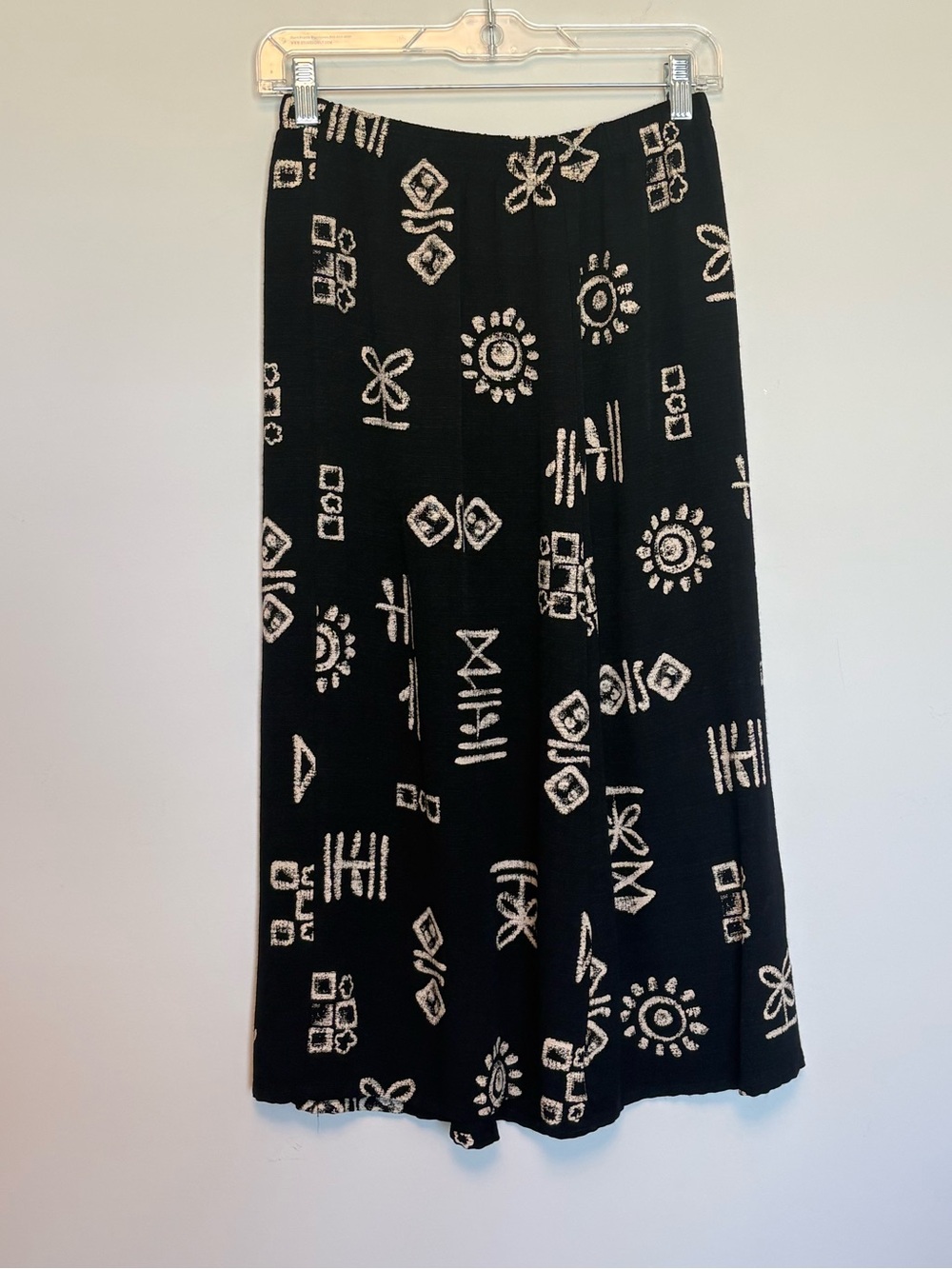 Vintage Black White Geometric Print Midi Skirt Rayon Made in USA Size Med PT